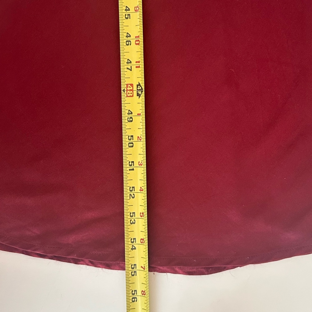 Rails
Dory Velvet Shrug Satin Dress - Picture 11 of 11